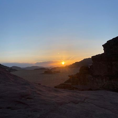 Wadirum Zeid Camp&Tours Wadi Rum Bagian luar foto